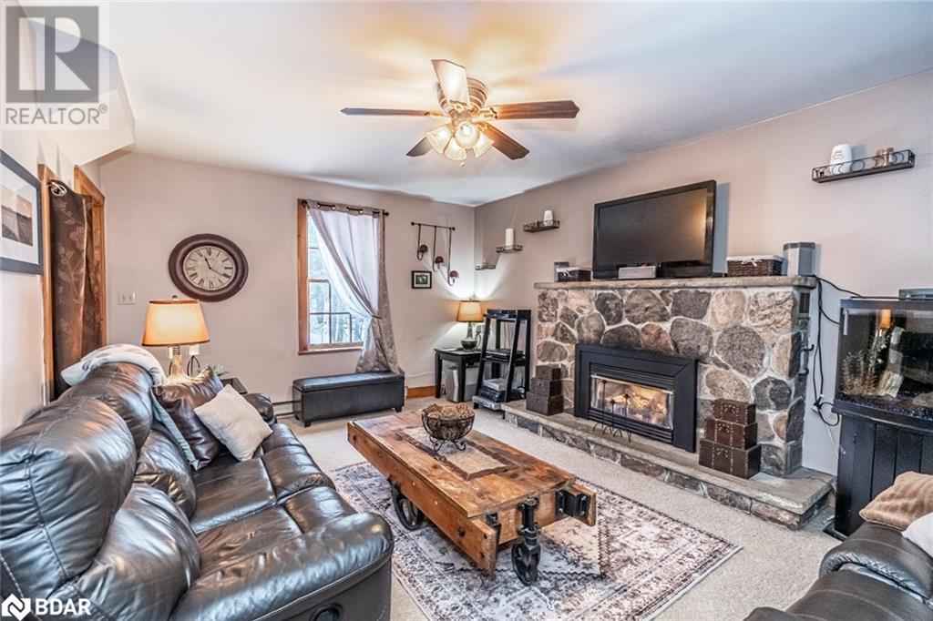 1016 Manson Lane, Severn Bridge, Ontario  P0E 1N0 - Photo 2 - 40682151