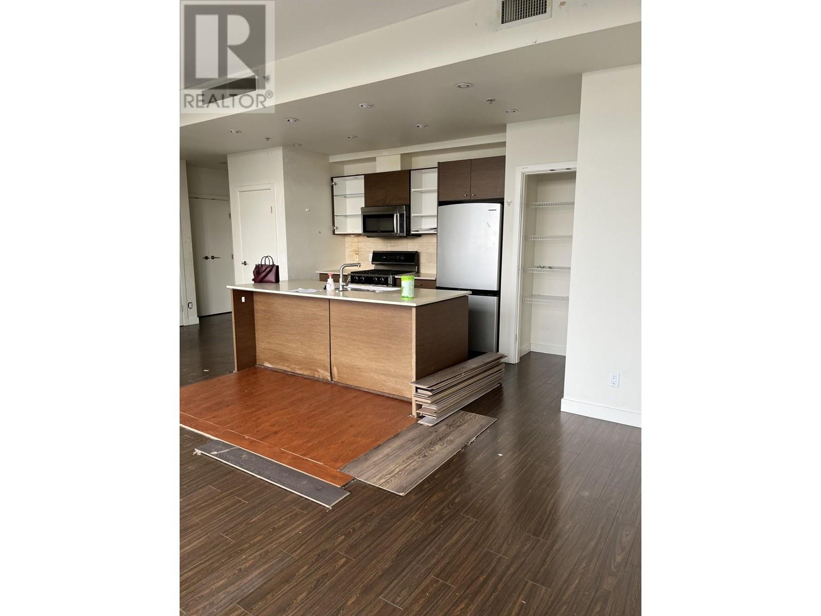 Listing Picture 5 of 11 : 1806 7371 WESTMINSTER HIGHWAY, Richmond / 烈治文 - 魯藝地產 Yvonne Lu Group - MLS Medallion Club Member