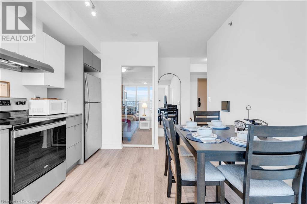 3200 Dakota Common Unit# B918, Burlington, Ontario  L7M 2A7 - Photo 10 - 40685217