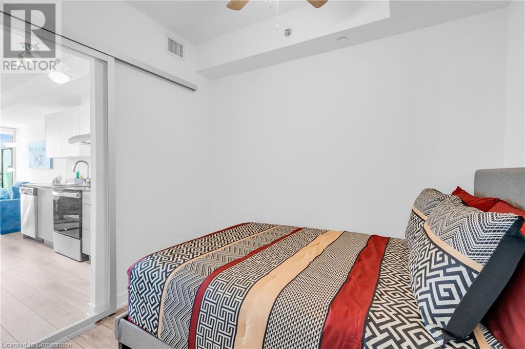 3200 Dakota Common Unit# B918, Burlington, Ontario  L7M 2A7 - Photo 18 - 40685217