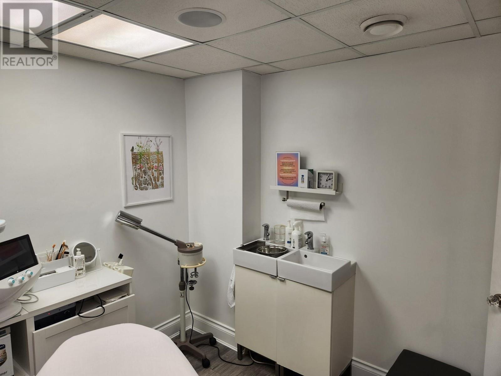 11307 Confidential, Vancouver, British Columbia  V0V 0V0 - Photo 10 - C8065116