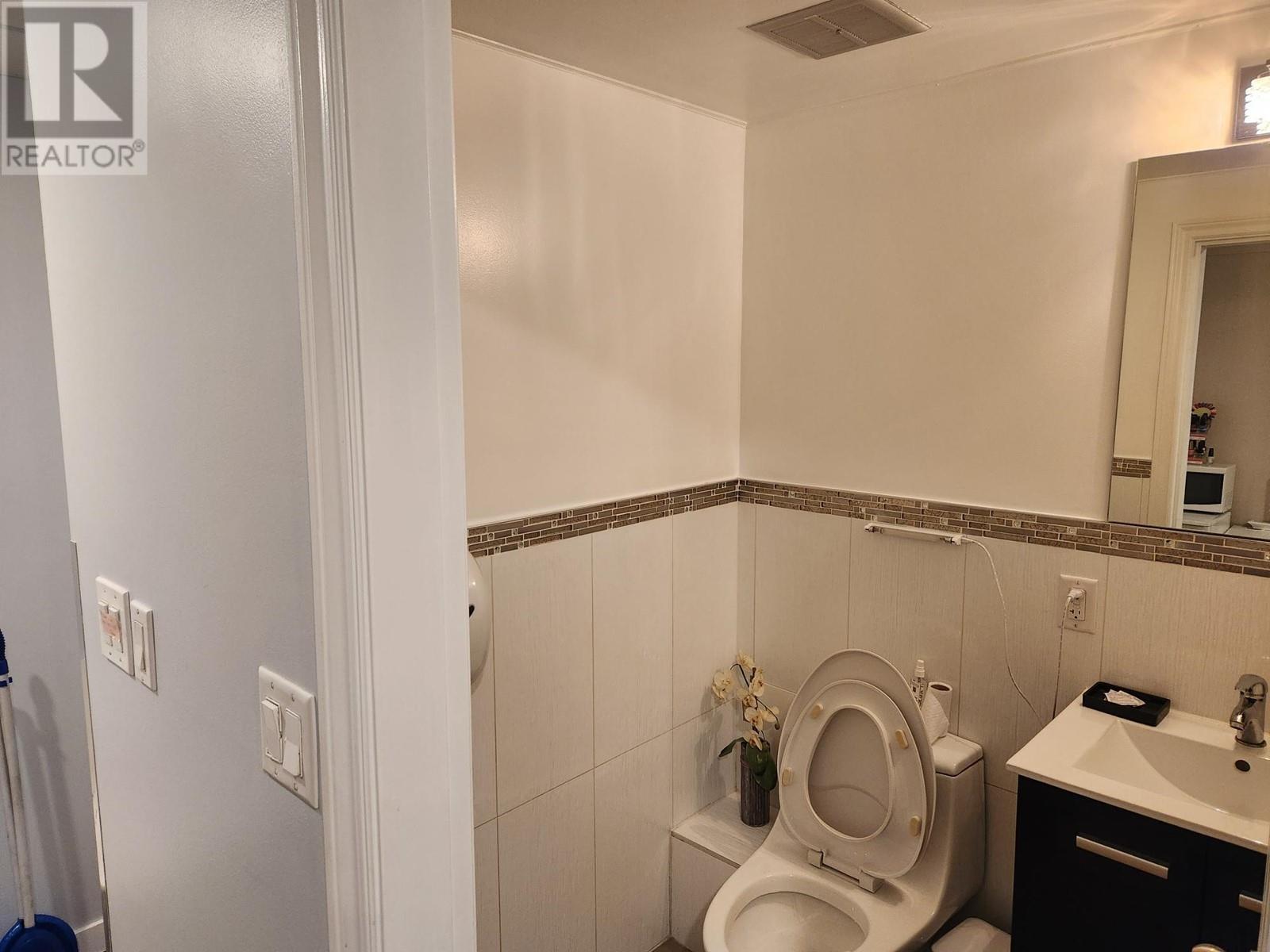 11307 Confidential, Vancouver, British Columbia  V0V 0V0 - Photo 14 - C8065116