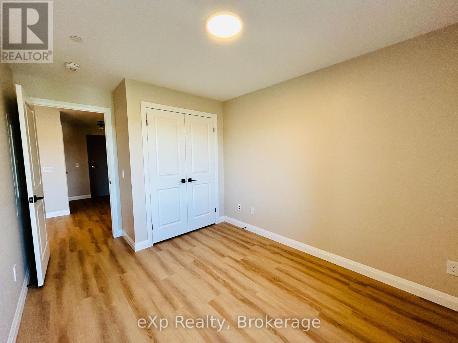 208 - 101 Eastridge Road, Brockton, Ontario  N0G 2V0 - Photo 13 - X11894324