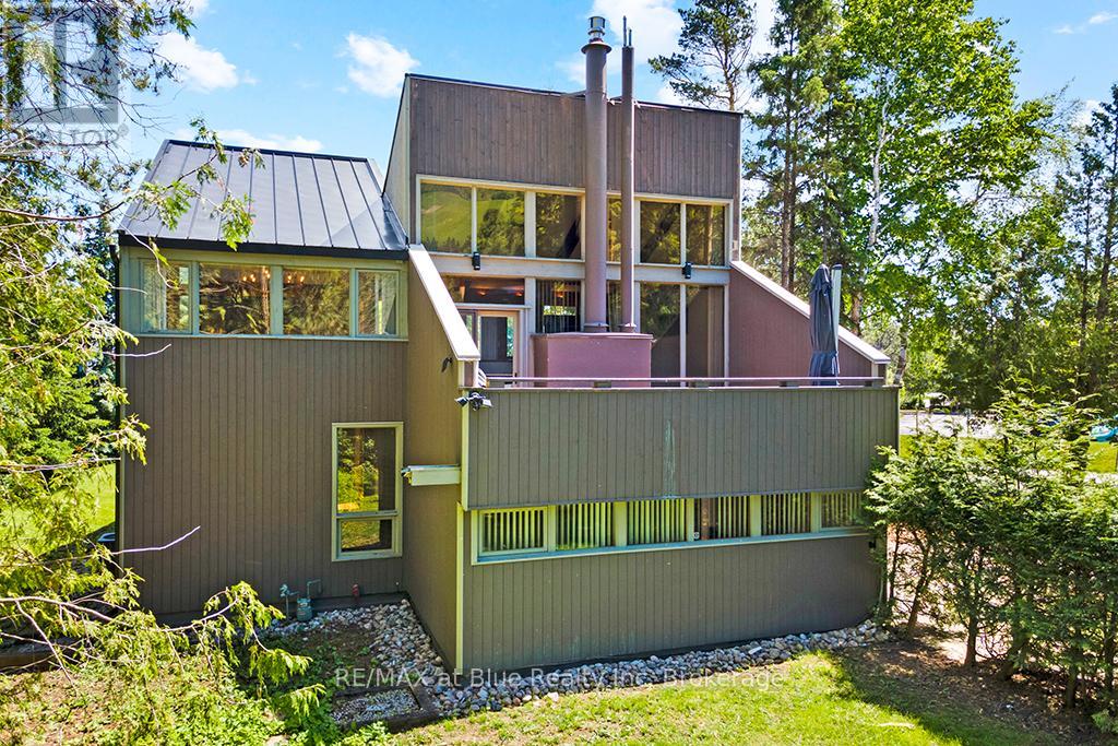 106 ANN HEGGTVEIT DRIVE, Blue Mountains, Ontario