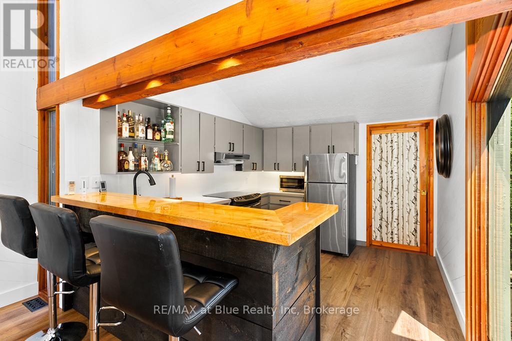 106 Ann Heggtveit Drive, Blue Mountains, Ontario  L9Y 0P7 - Photo 14 - X11894398