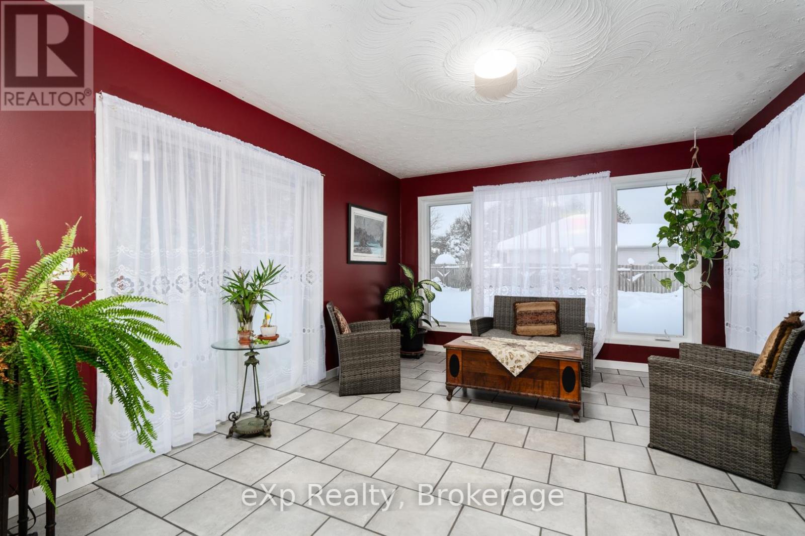 490 Saddler Street E, West Grey, Ontario  N0G 1R0 - Photo 13 - X11882772