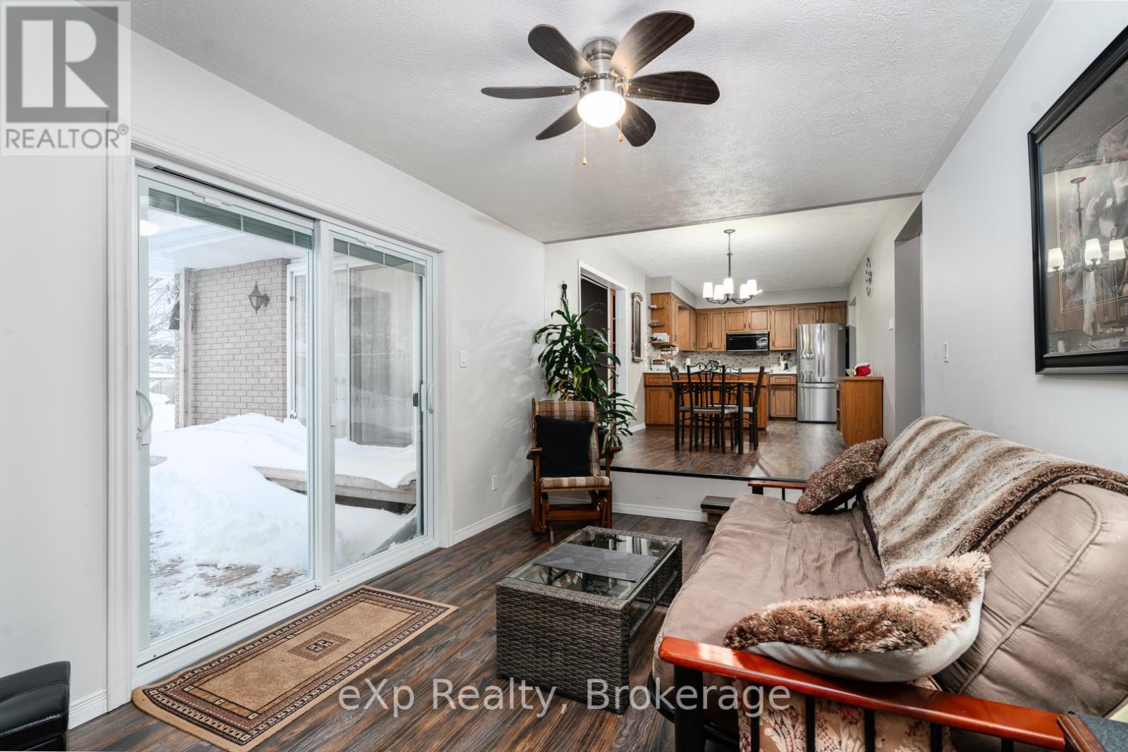 490 Saddler Street E, West Grey, Ontario  N0G 1R0 - Photo 17 - X11882772