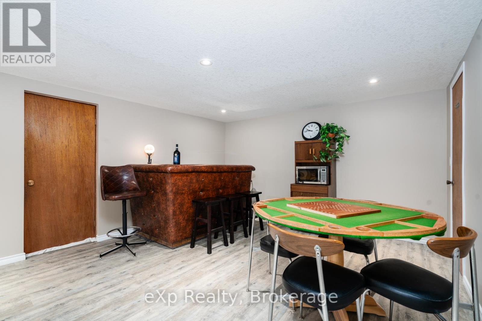 490 Saddler Street E, West Grey, Ontario  N0G 1R0 - Photo 22 - X11882772