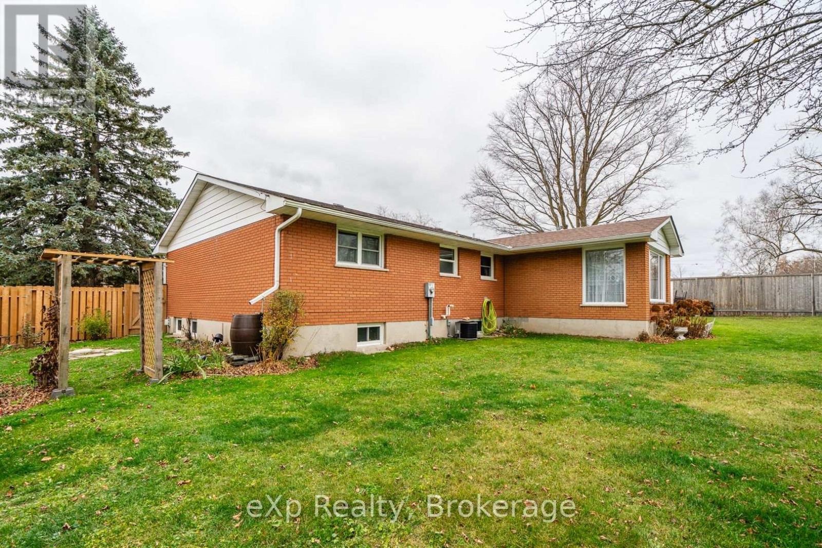 490 Saddler Street E, West Grey, Ontario  N0G 1R0 - Photo 31 - X11882772