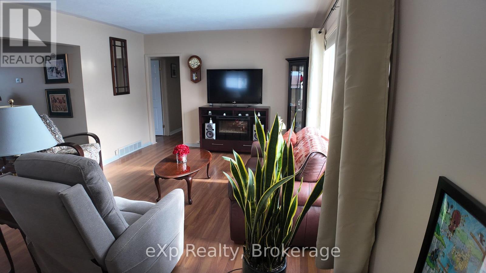 610 13 Street, Hanover, Ontario  N4N 1Y8 - Photo 10 - X11886893