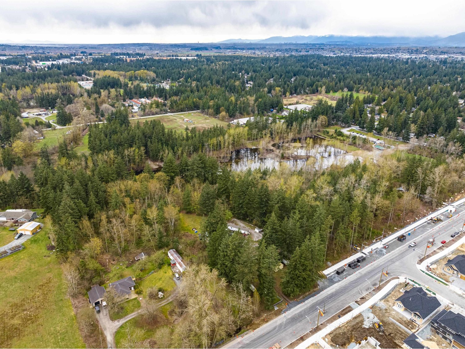 3381 208 Street, Langley, British Columbia  V2Z 2C5 - Photo 2 - R2950647