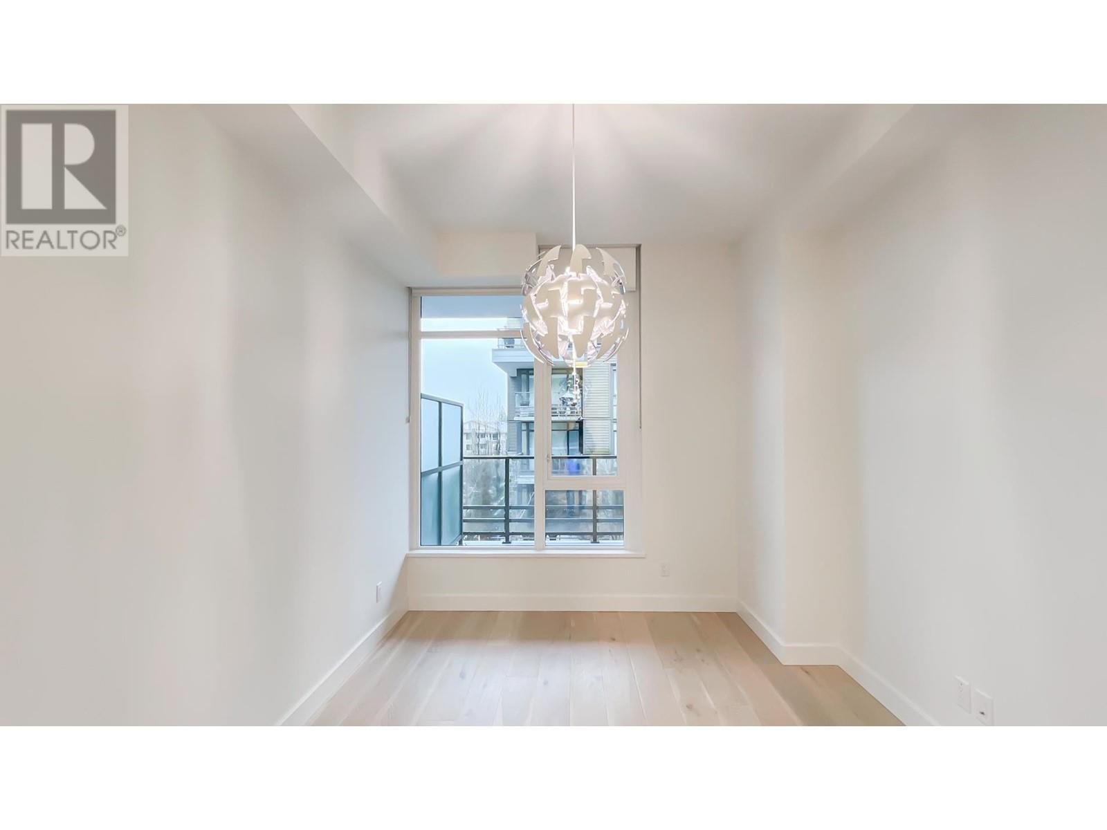 302 1295 Conifer Street, North Vancouver, British Columbia  V7J 0B4 - Photo 8 - R2950633