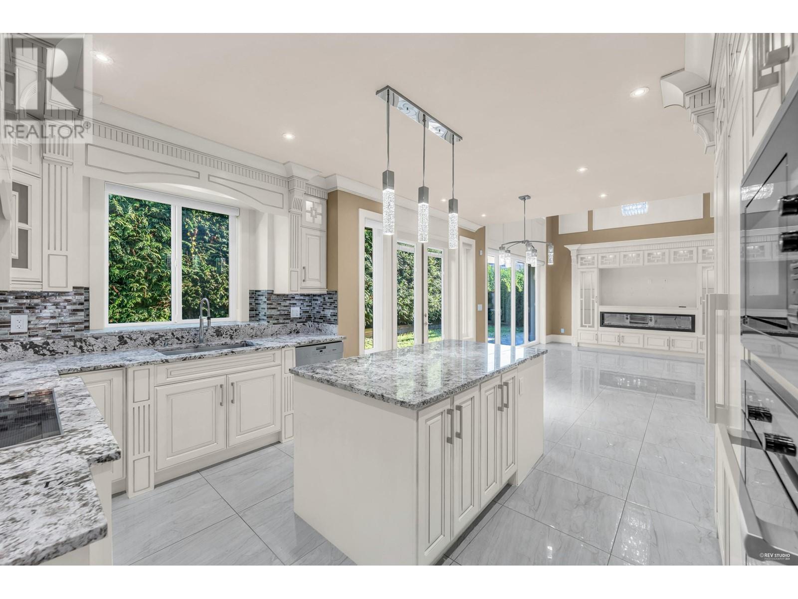 8600 Fairfax Crescent, Richmond, British Columbia  V7C 1Y1 - Photo 15 - R2950639