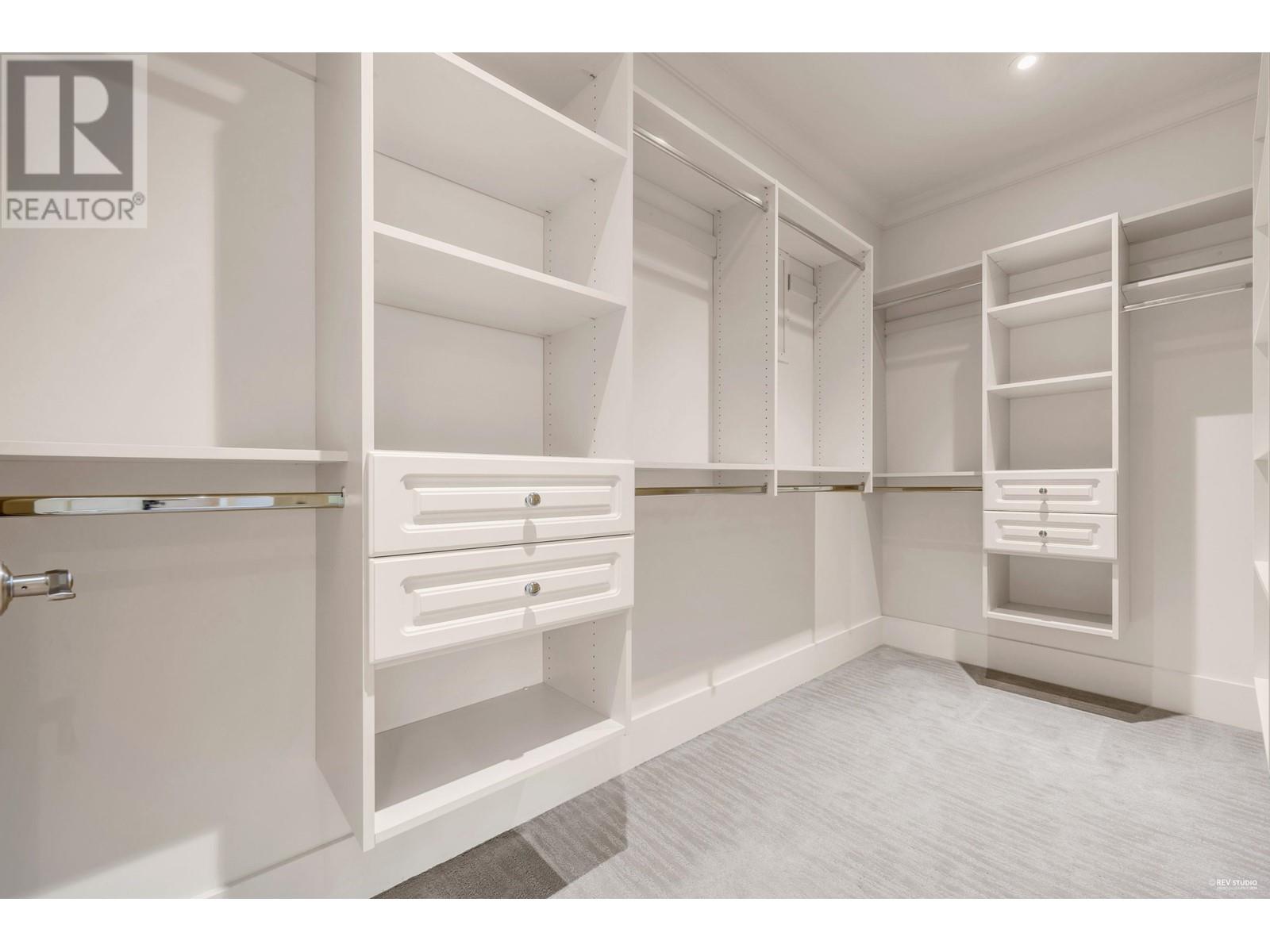 8600 Fairfax Crescent, Richmond, British Columbia  V7C 1Y1 - Photo 22 - R2950639