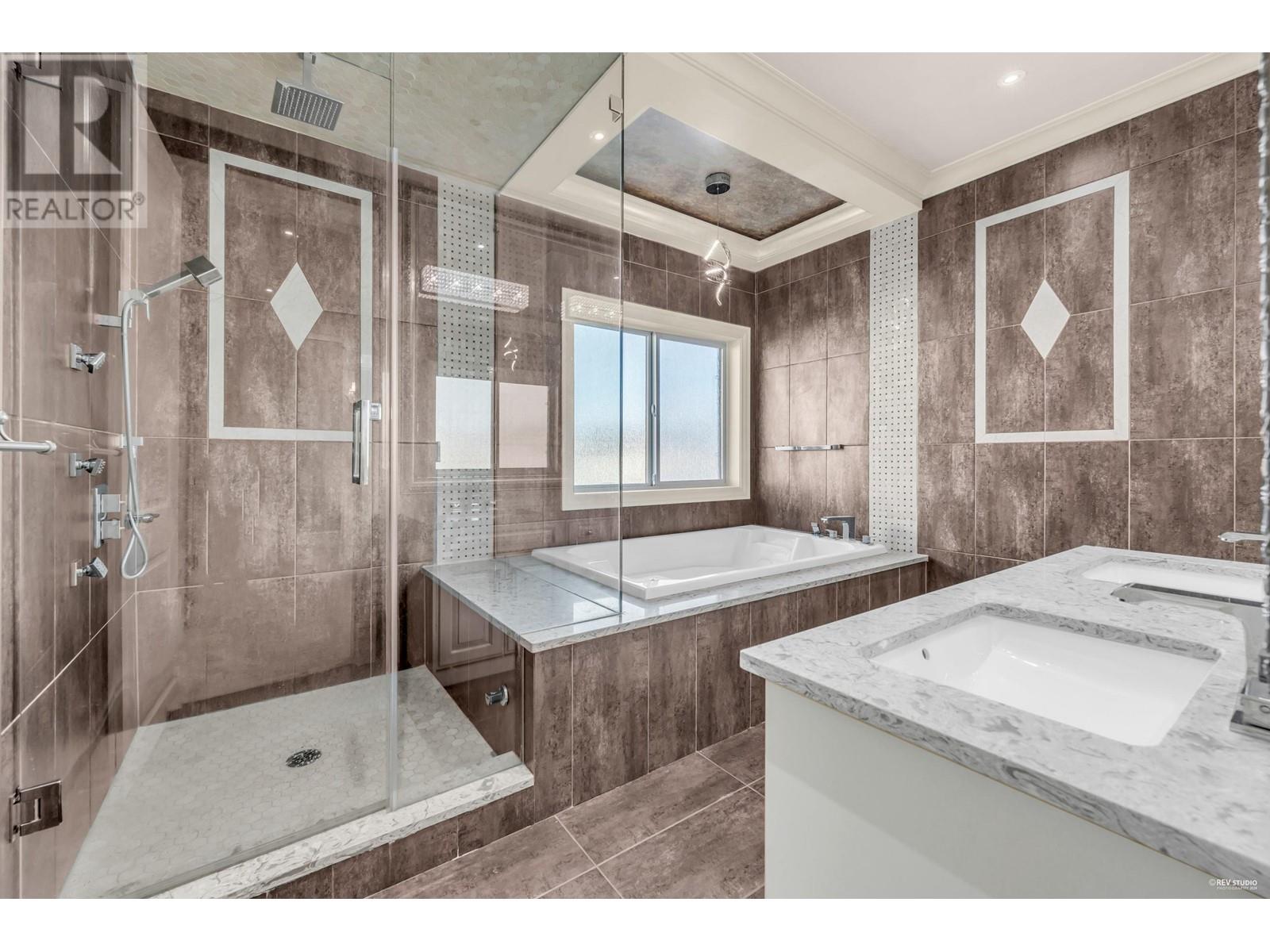 8600 Fairfax Crescent, Richmond, British Columbia  V7C 1Y1 - Photo 24 - R2950639