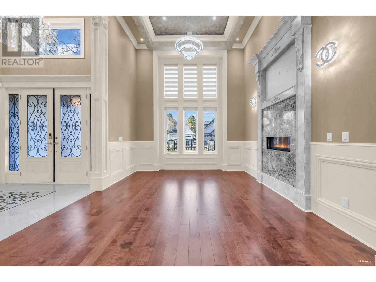 8600 Fairfax Crescent, Richmond, British Columbia  V7C 1Y1 - Photo 4 - R2950639