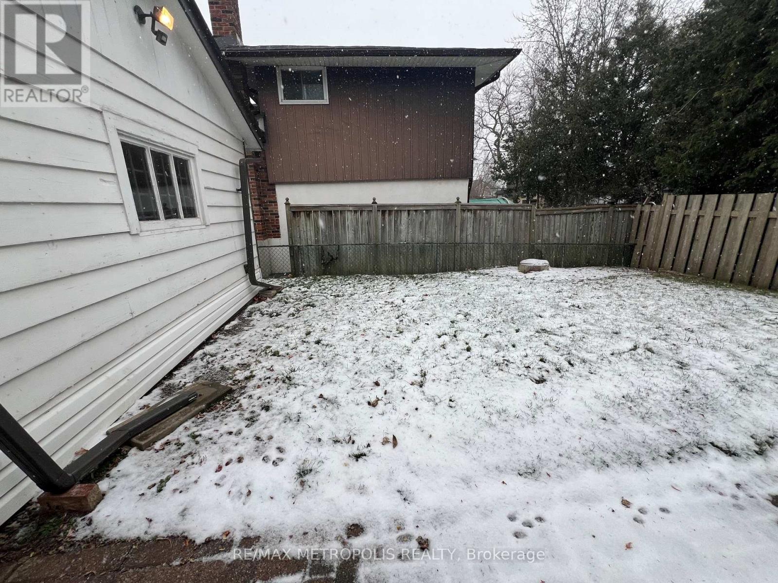 Bsmt - 1101 King Street, Whitby, Ontario  L1N 5A9 - Photo 9 - E11894423