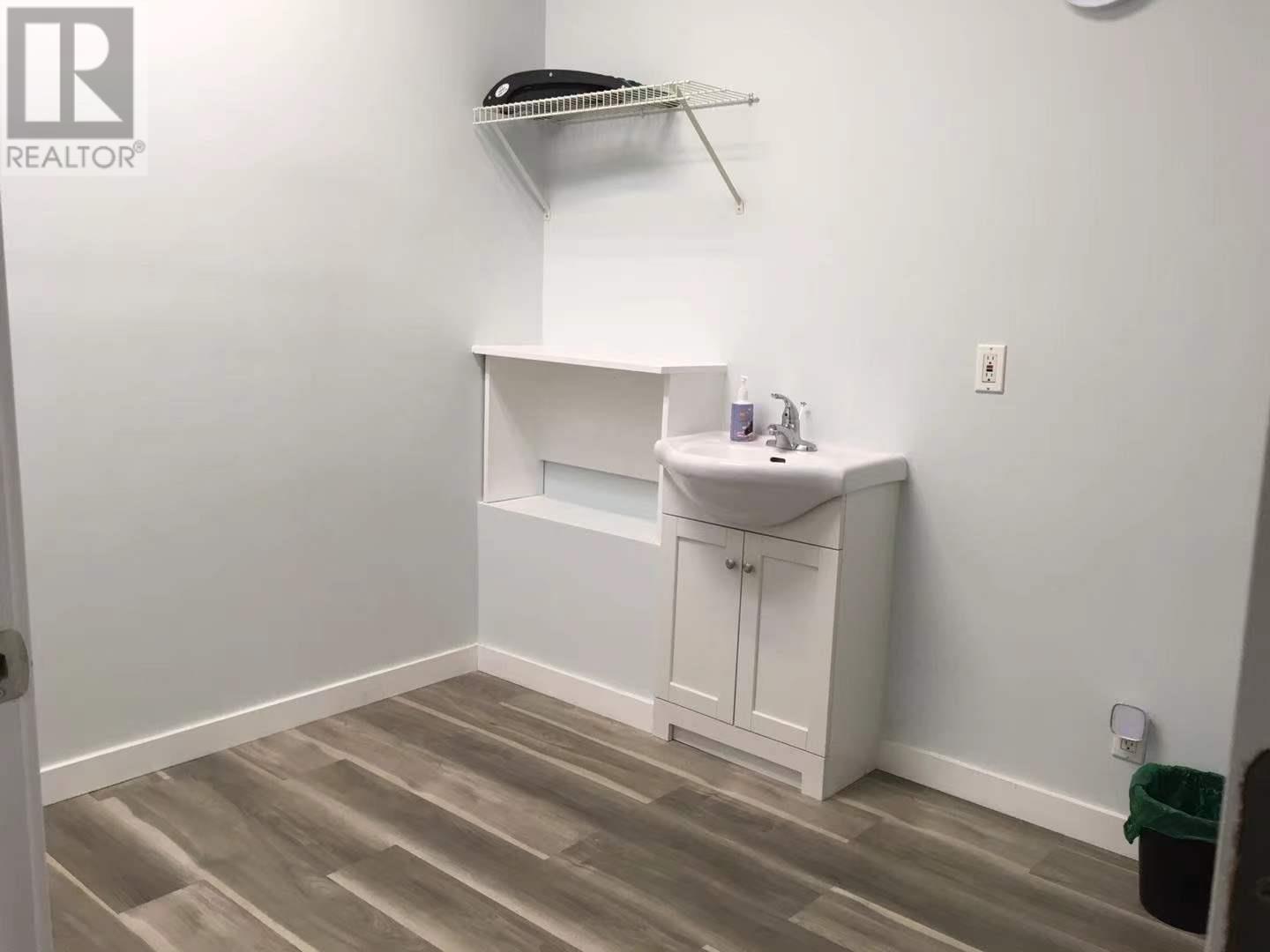 533 Main Street, Vancouver, British Columbia  V6A 2V1 - Photo 3 - C8065117