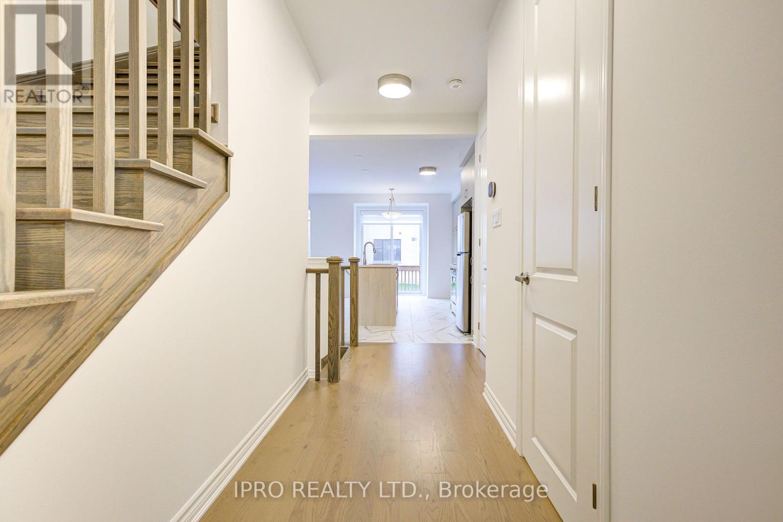 1225 Granary StreetOakville, Ontario  L6H 7Y3 - Photo 7 - W11894472