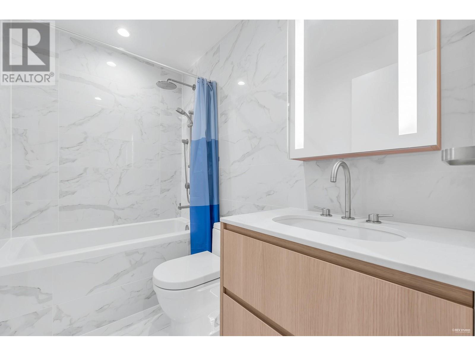 Listing Picture 12 of 23 : 614 6811 PEARSON WAY, Richmond / 烈治文 - 魯藝地產 Yvonne Lu Group - MLS Medallion Club Member