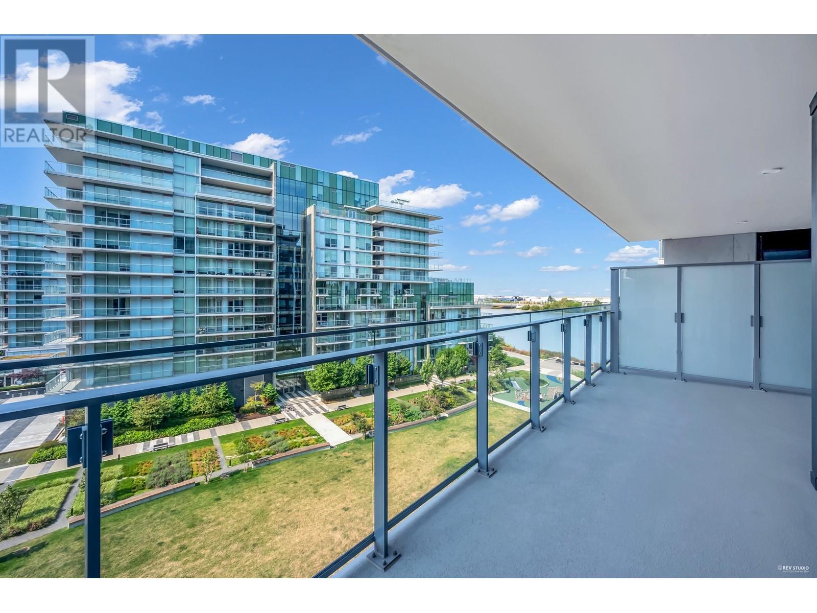 Listing Picture 15 of 23 : 614 6811 PEARSON WAY, Richmond / 烈治文 - 魯藝地產 Yvonne Lu Group - MLS Medallion Club Member