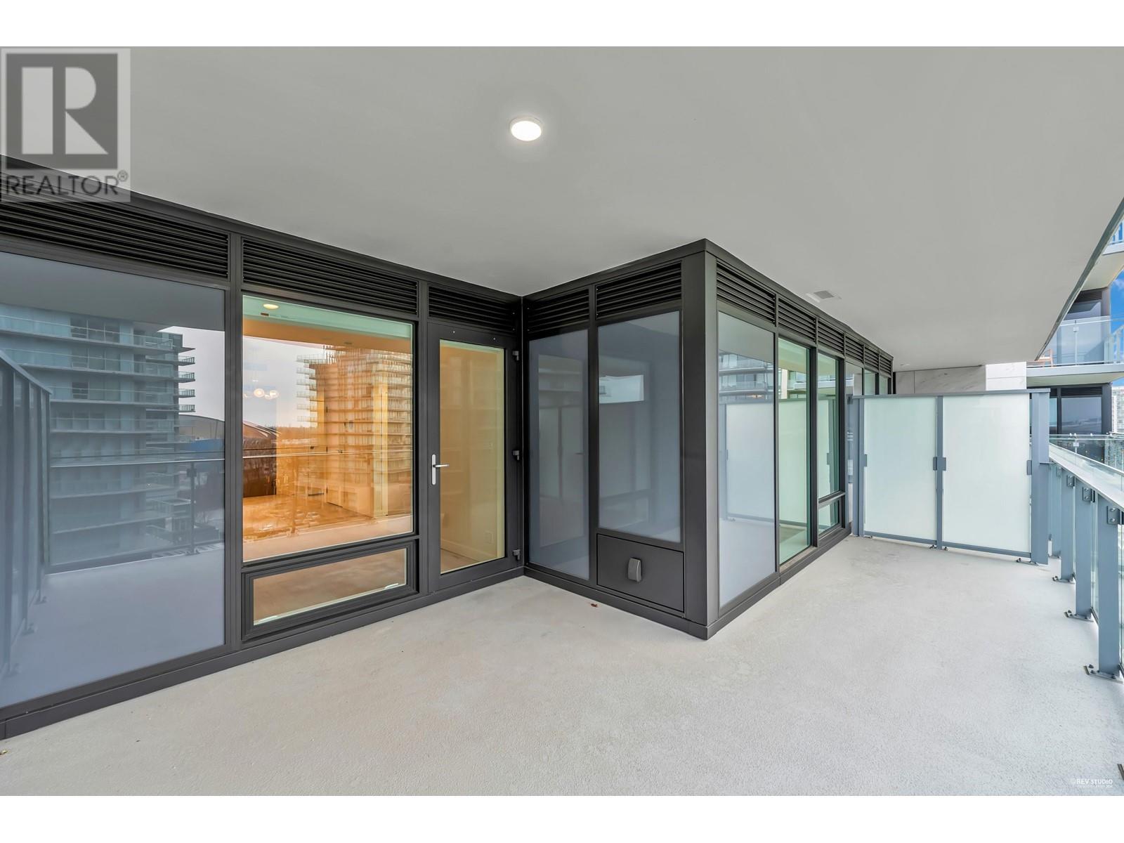 Listing Picture 14 of 23 : 614 6811 PEARSON WAY, Richmond / 烈治文 - 魯藝地產 Yvonne Lu Group - MLS Medallion Club Member