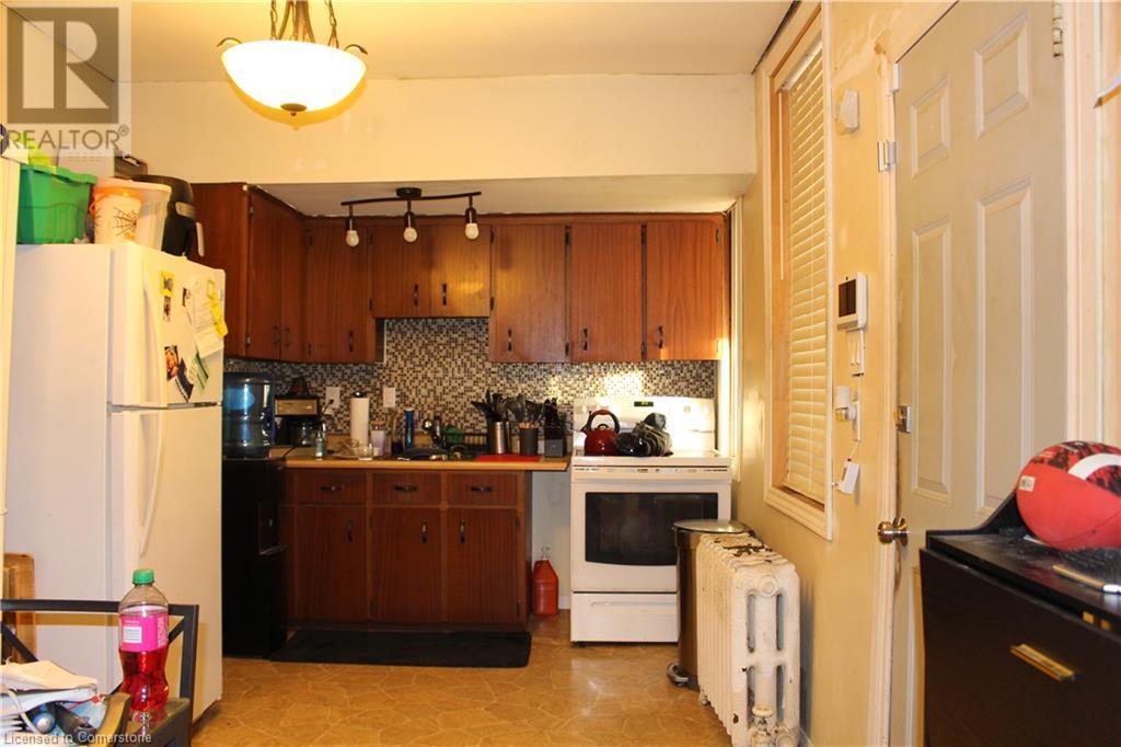 32 Steven StreetHamilton, Ontario  L8L 5N5 - Photo 9 - 40685447
