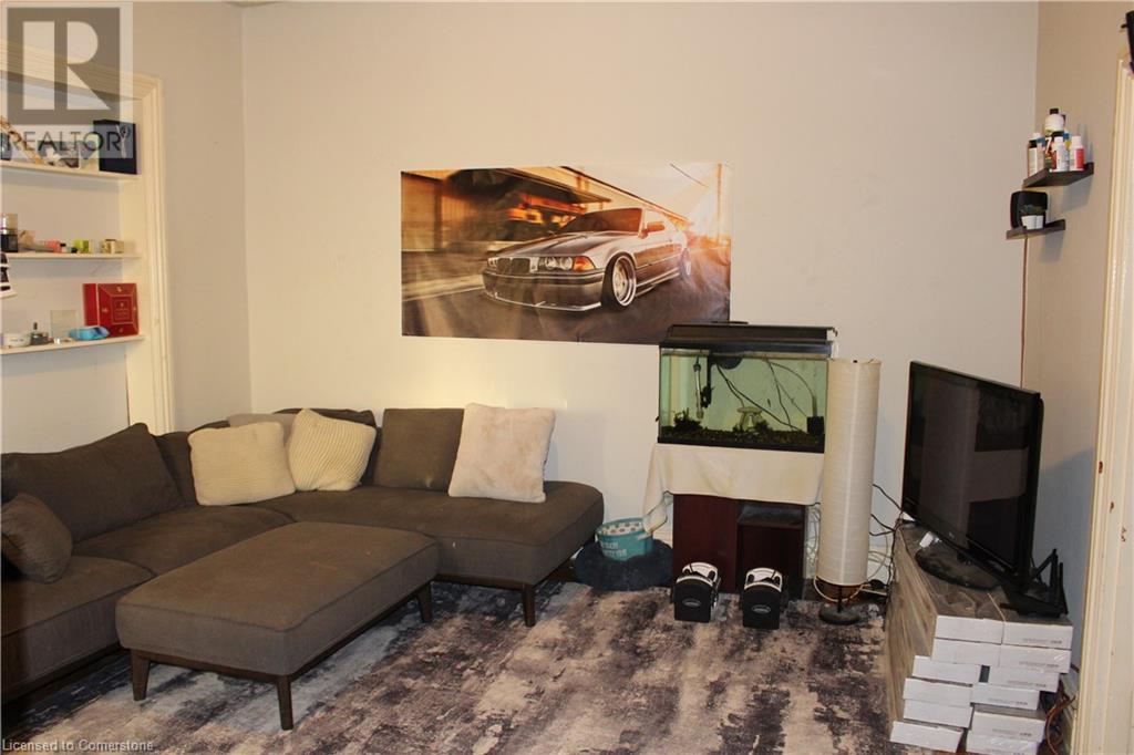 32 Steven StreetHamilton, Ontario  L8L 5N5 - Photo 5 - 40685447