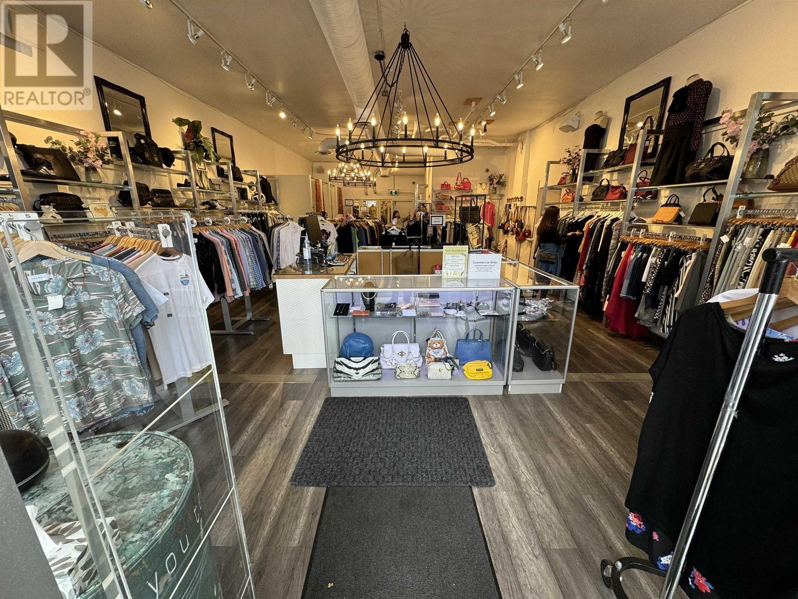 1003 Commercial Drive, Vancouver, British Columbia  V5L 3X1 - Photo 3 - C8065135