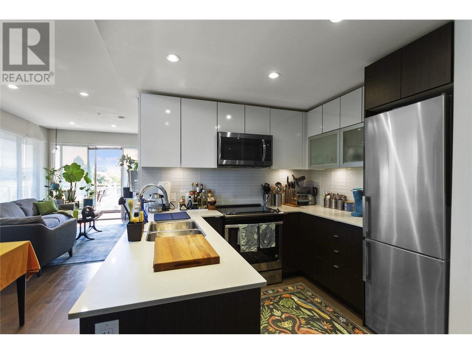 306 688 E 19th Avenue, Vancouver, British Columbia  V5V 1K2 - Photo 10 - R2950700