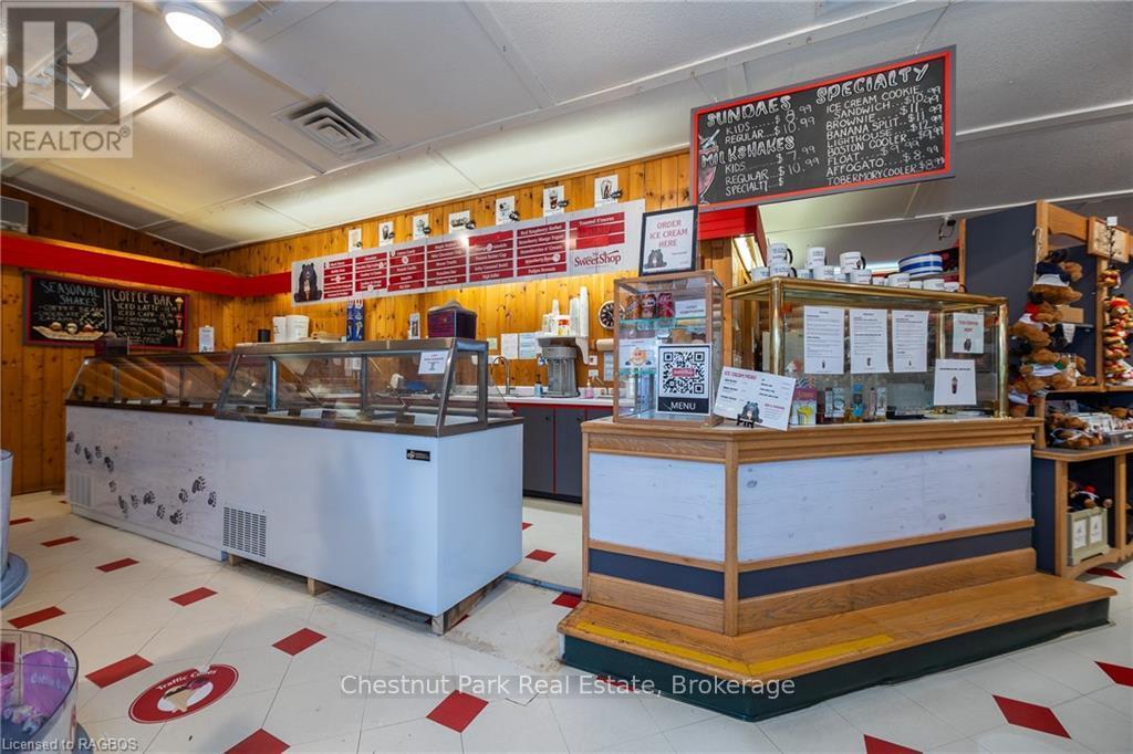 18 Bay Street S, Northern Bruce Peninsula, Ontario  N0H 2R0 - Photo 3 - X10846816