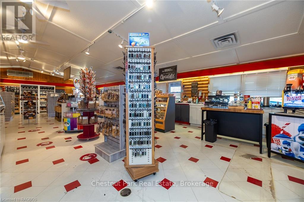 18 Bay Street S, Northern Bruce Peninsula, Ontario  N0H 2R0 - Photo 9 - X10846816