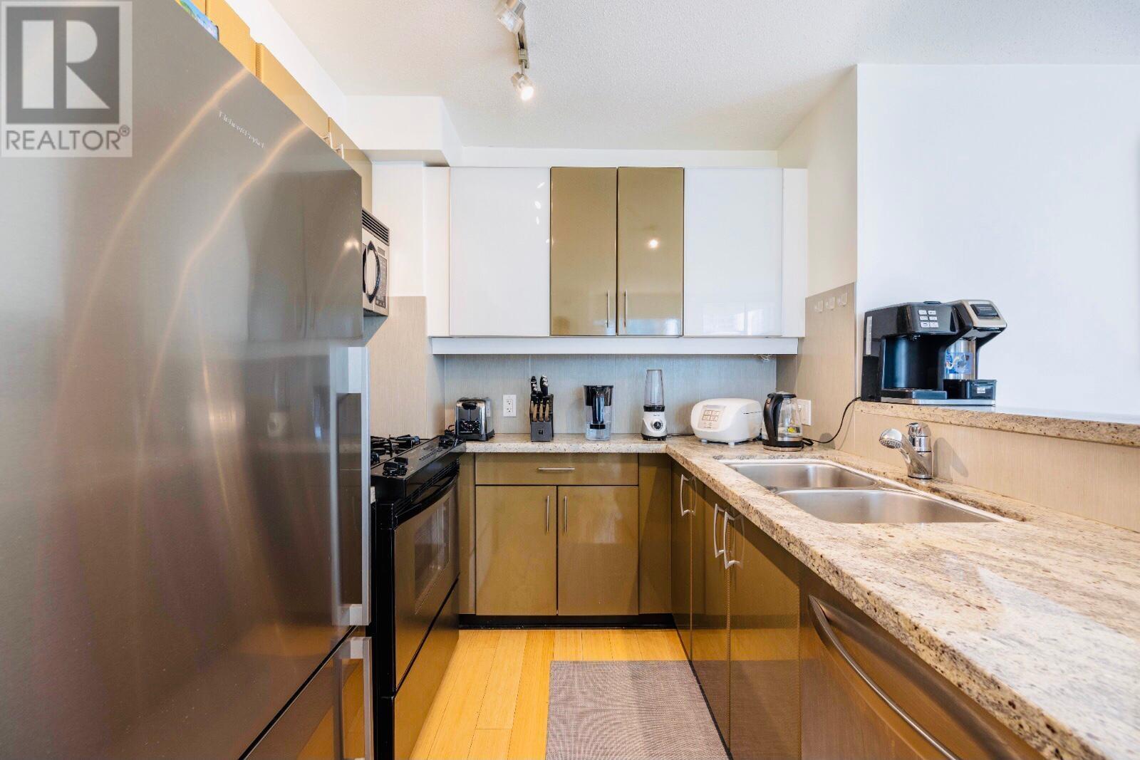 2201 1328 W Pender Street, Vancouver, British Columbia  V6E 4T1 - Photo 12 - R2942809