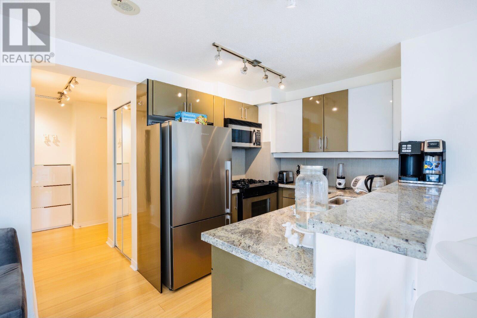 2201 1328 W Pender Street, Vancouver, British Columbia  V6E 4T1 - Photo 13 - R2942809