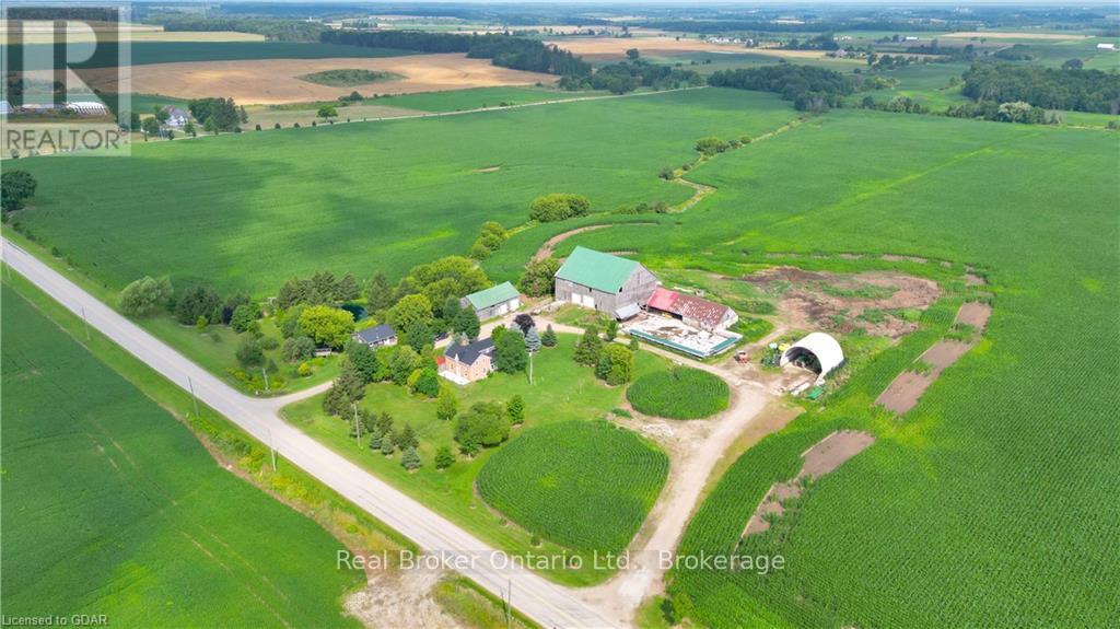 546 8, Brockton, Ontario  N0G 1S0 - Photo 2 - X10876497