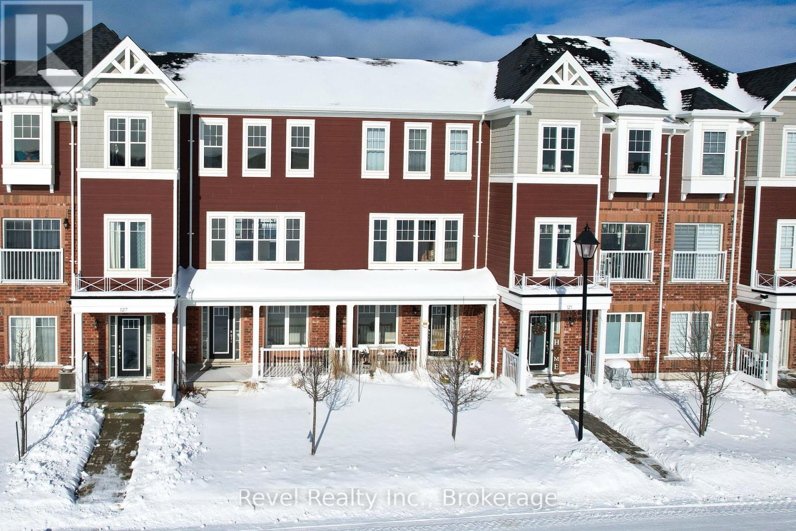 123 SANDHILL CRANE DRIVE, Wasaga Beach, Ontario