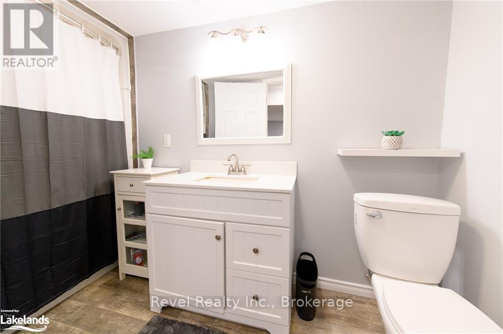 29 Shaw Street, Springwater (Elmvale), Ontario  L0L 1P0 - Photo 23 - S10438855