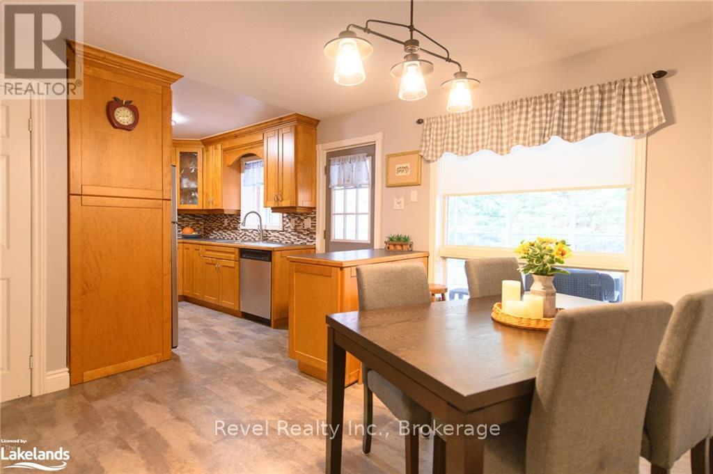 29 Shaw Street, Springwater (Elmvale), Ontario  L0L 1P0 - Photo 6 - S10438855