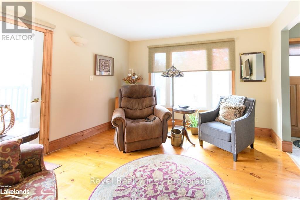 80 Mary Street, Clearview (Creemore), Ontario  L0M 1G0 - Photo 12 - S10439110