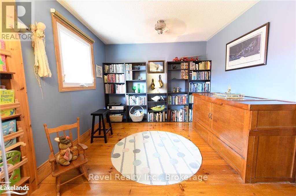 80 Mary Street, Clearview (Creemore), Ontario  L0M 1G0 - Photo 17 - S10439110