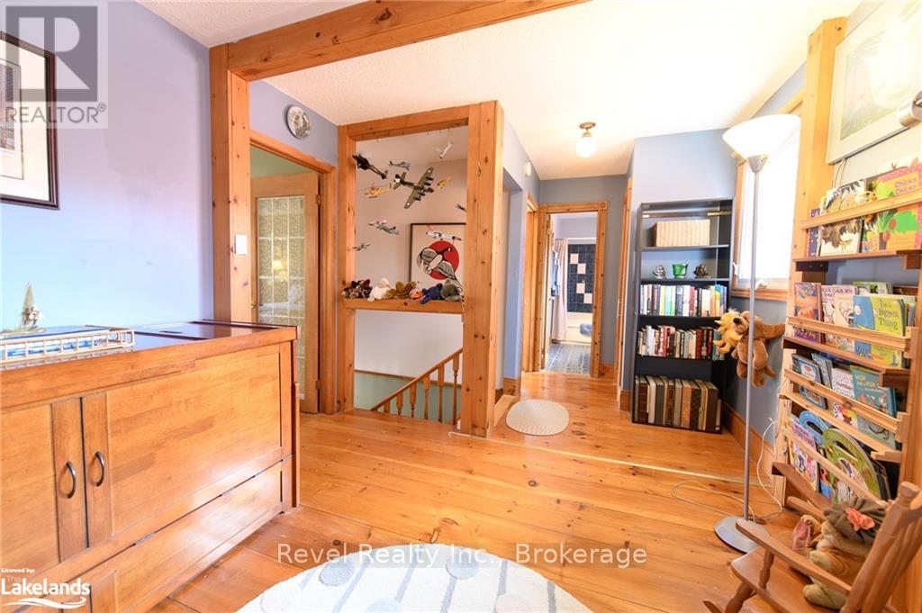 80 Mary Street, Clearview (Creemore), Ontario  L0M 1G0 - Photo 20 - S10439110