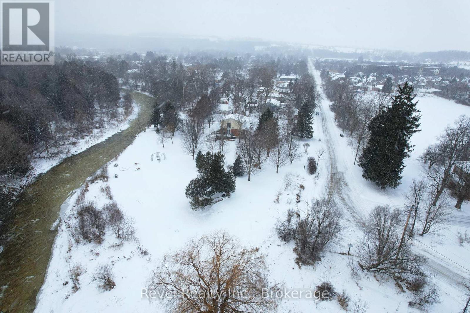 80 Mary Street, Clearview (Creemore), Ontario  L0M 1G0 - Photo 33 - S10439110