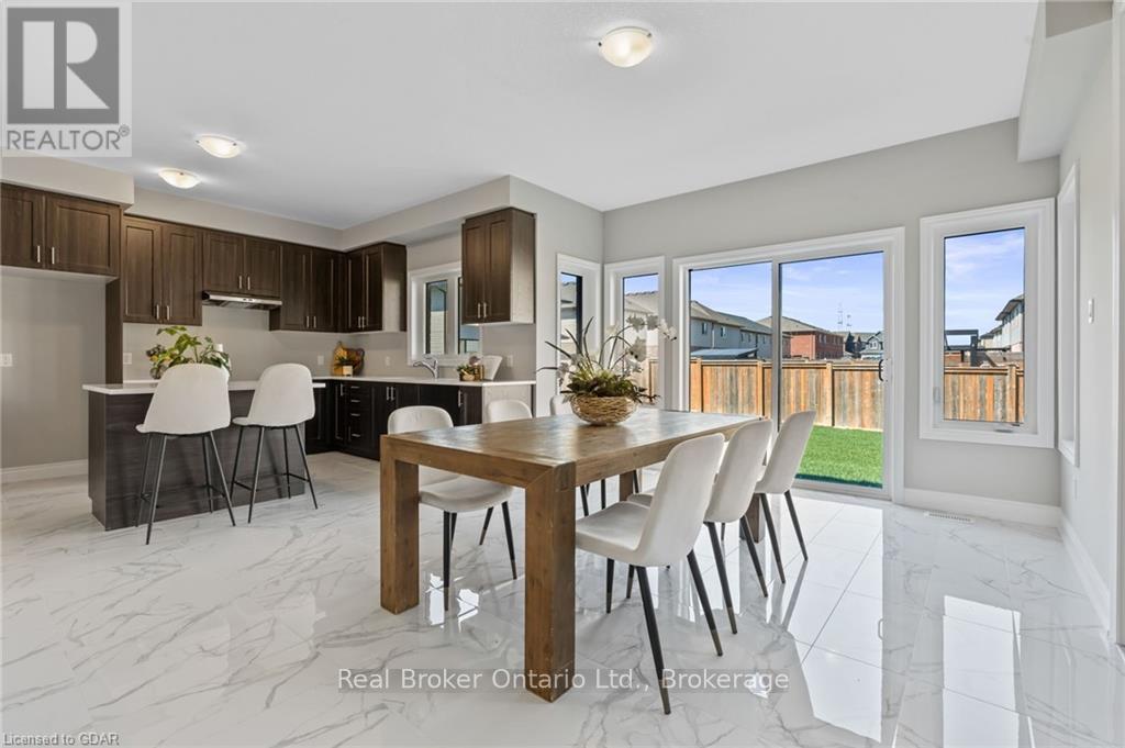 15 Venture Way, Thorold, Ontario  L2V 0G9 - Photo 14 - X10877137