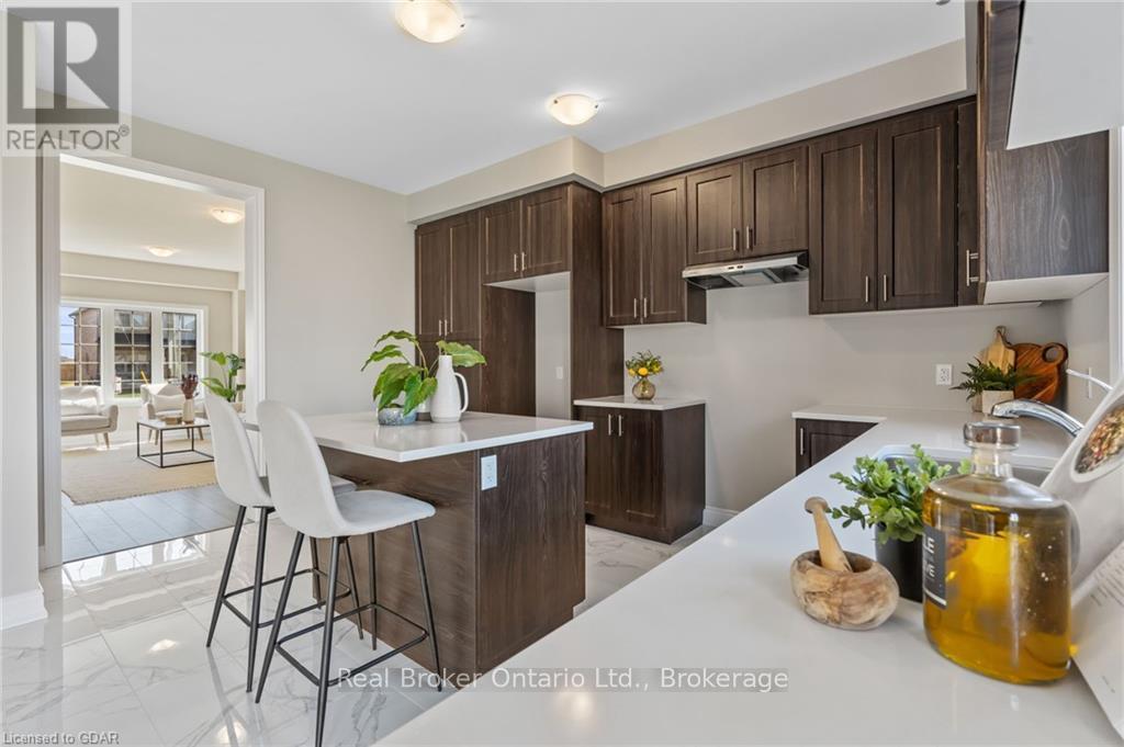 15 Venture Way, Thorold, Ontario  L2V 0G9 - Photo 18 - X10877137