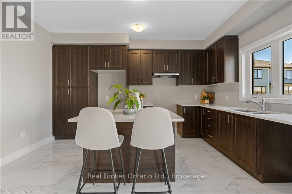 15 Venture Way, Thorold, Ontario  L2V 0G9 - Photo 21 - X10877137