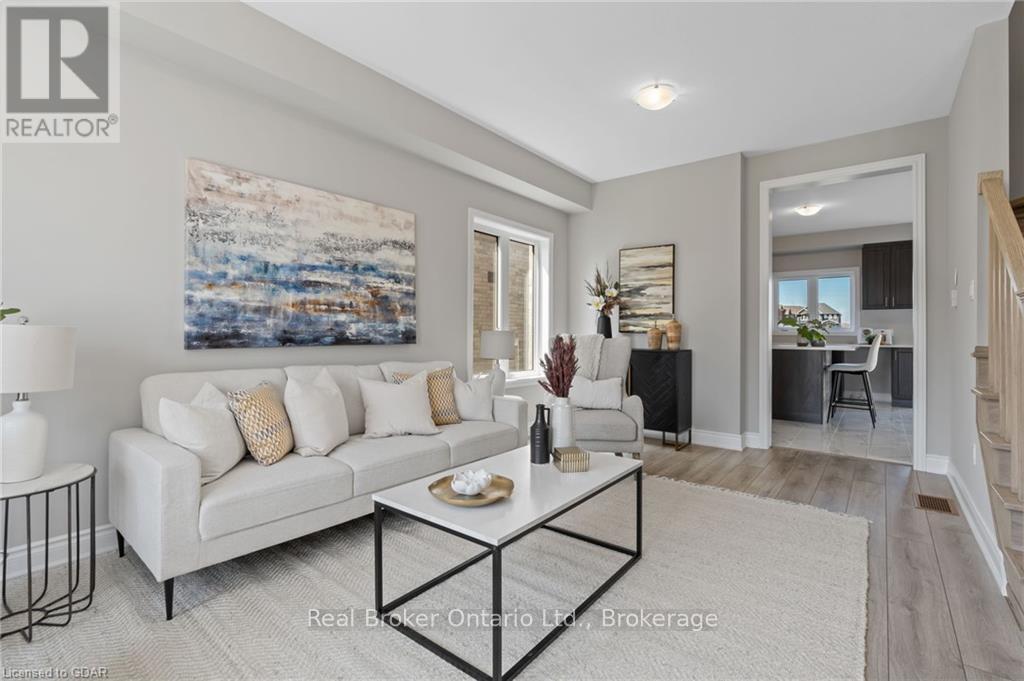 15 Venture Way, Thorold, Ontario  L2V 0G9 - Photo 7 - X10877137