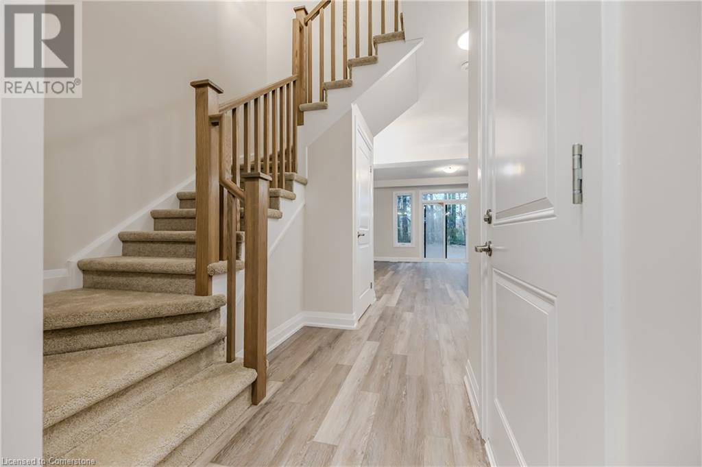 143 Elgin Street N Unit# 65, Cambridge, Ontario  N1R 0E1 - Photo 3 - 40685433