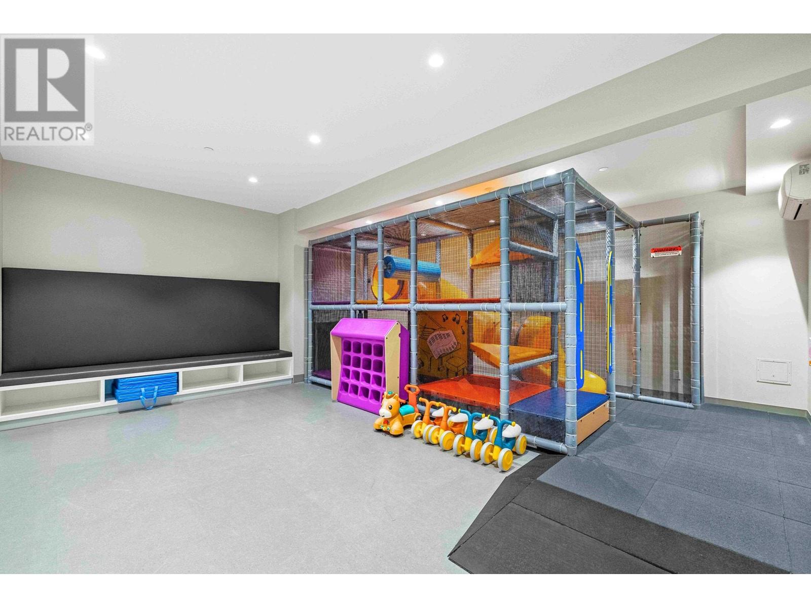 1010 11280 Pazarena Place, Maple Ridge, British Columbia V2X 9H8 - Photo 32 - R2950723