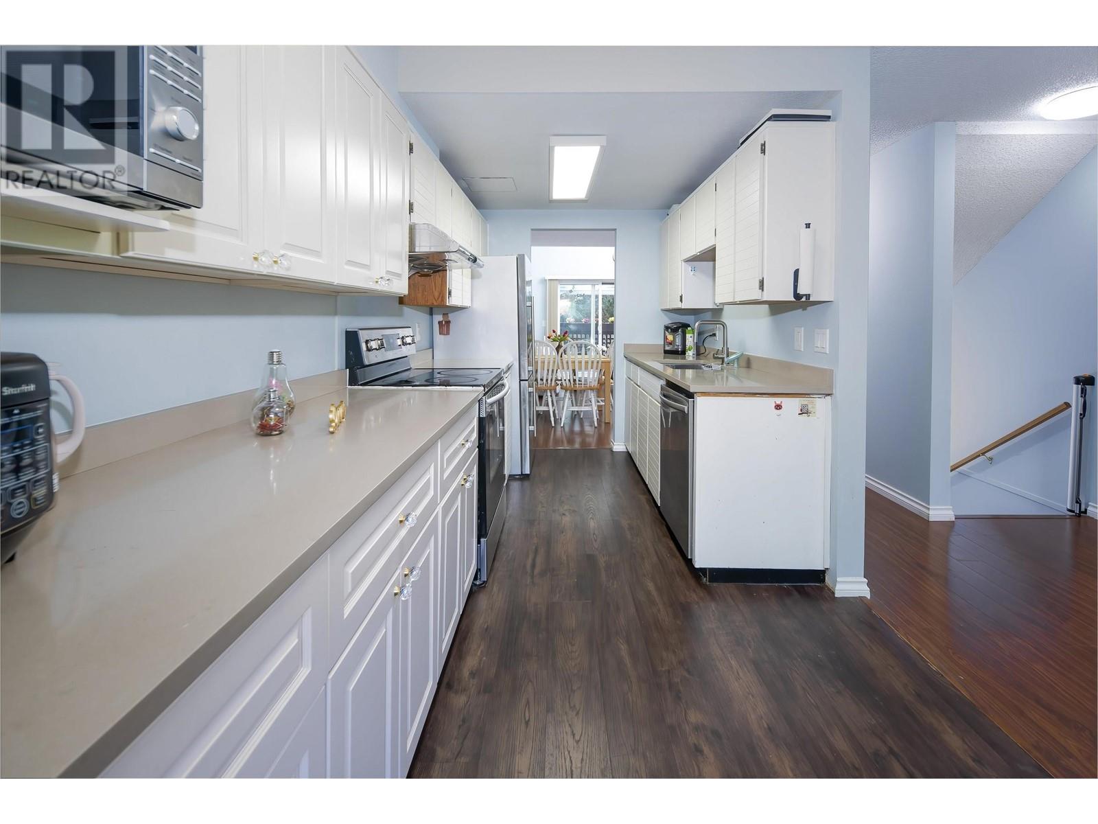 3 6831 Cooney Road, Richmond, British Columbia  V6Y 2J9 - Photo 3 - R2950714