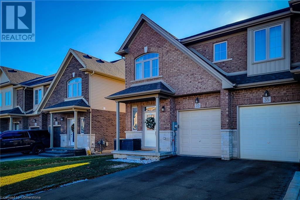 33 FAIRGROUNDS DRIVE Drive Binbrook